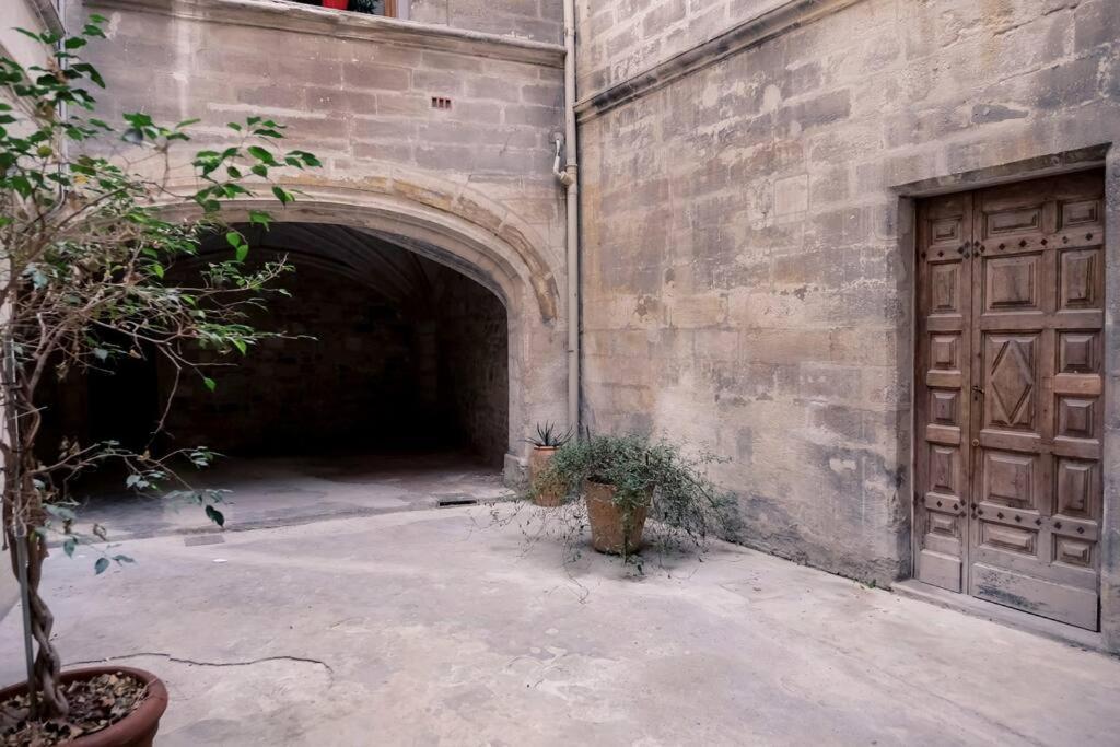 Noa - Mont Piete Studio Intramuros - Авіньйон Екстер'єр фото